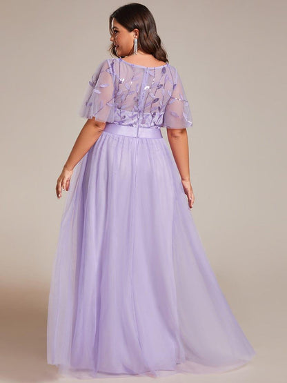 Robe longue de cérémonie à manches courtes avec broderie