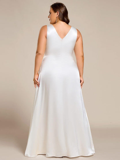 ever INDY|Sleeveless Empire Waist Satin Maxi Bridesmaid Dress With Pockets