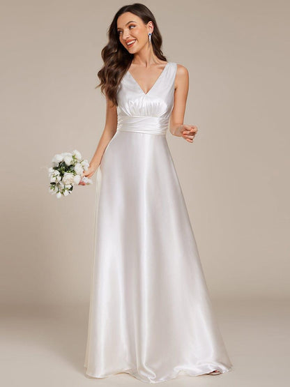 ever INDY|Sleeveless Empire Waist Satin Maxi Bridesmaid Dress With Pockets